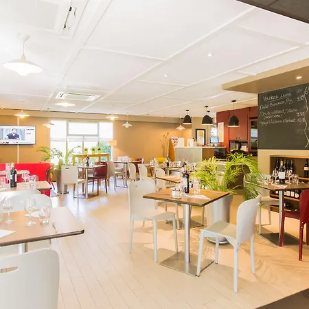 Campanile Vichy - Hotel 3*