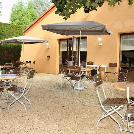Hotel Campanile Vichy -