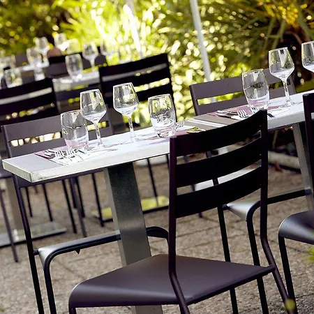 Hotel Campanile Vichy - 3*